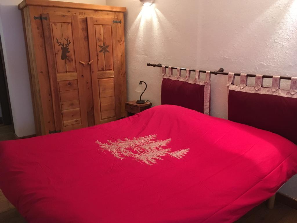Agriturismo Il Fiocco Cesana Torinese Exterior foto
