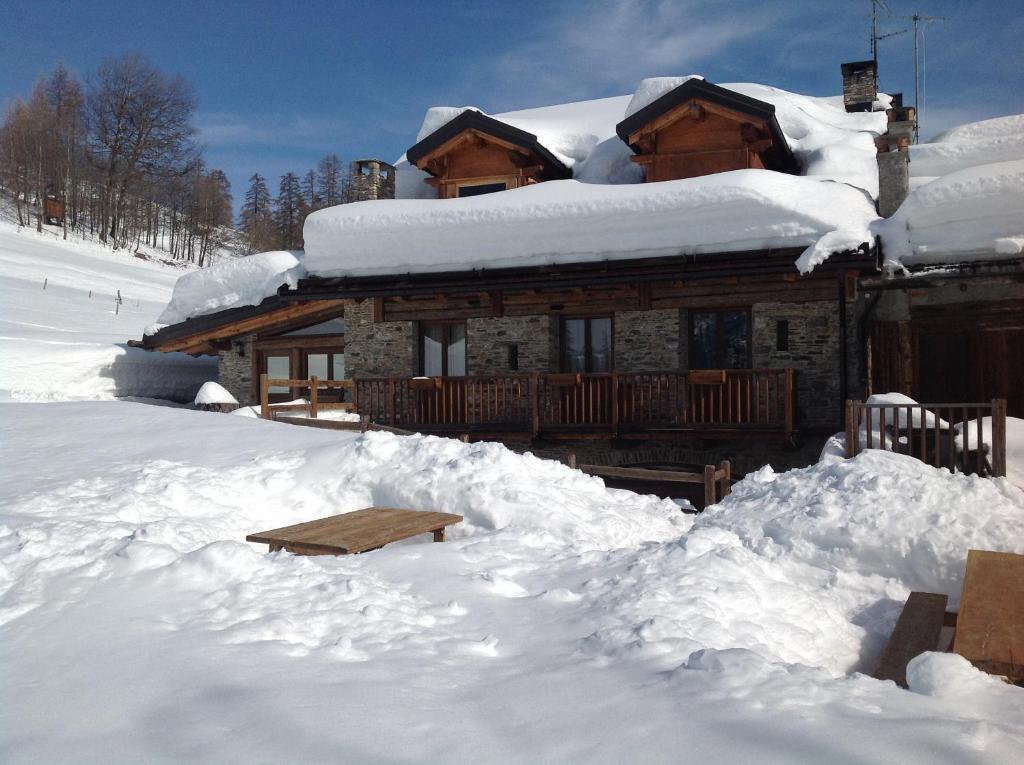 Agriturismo Il Fiocco Cesana Torinese Exterior foto