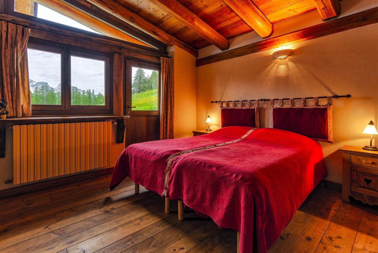 Agriturismo Il Fiocco Cesana Torinese Exterior foto