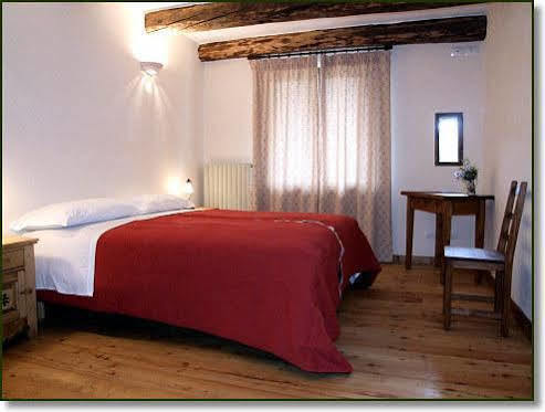 Agriturismo Il Fiocco Cesana Torinese Exterior foto